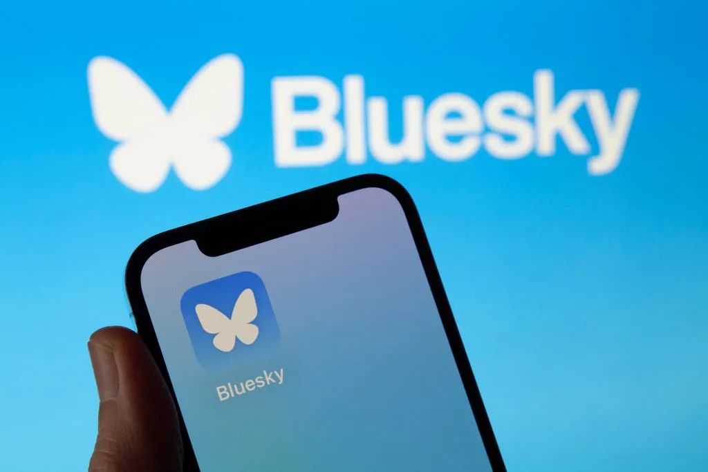 Bluesky lancia le chat di gruppo: l’azienda punta ora sulle funzioni per la community