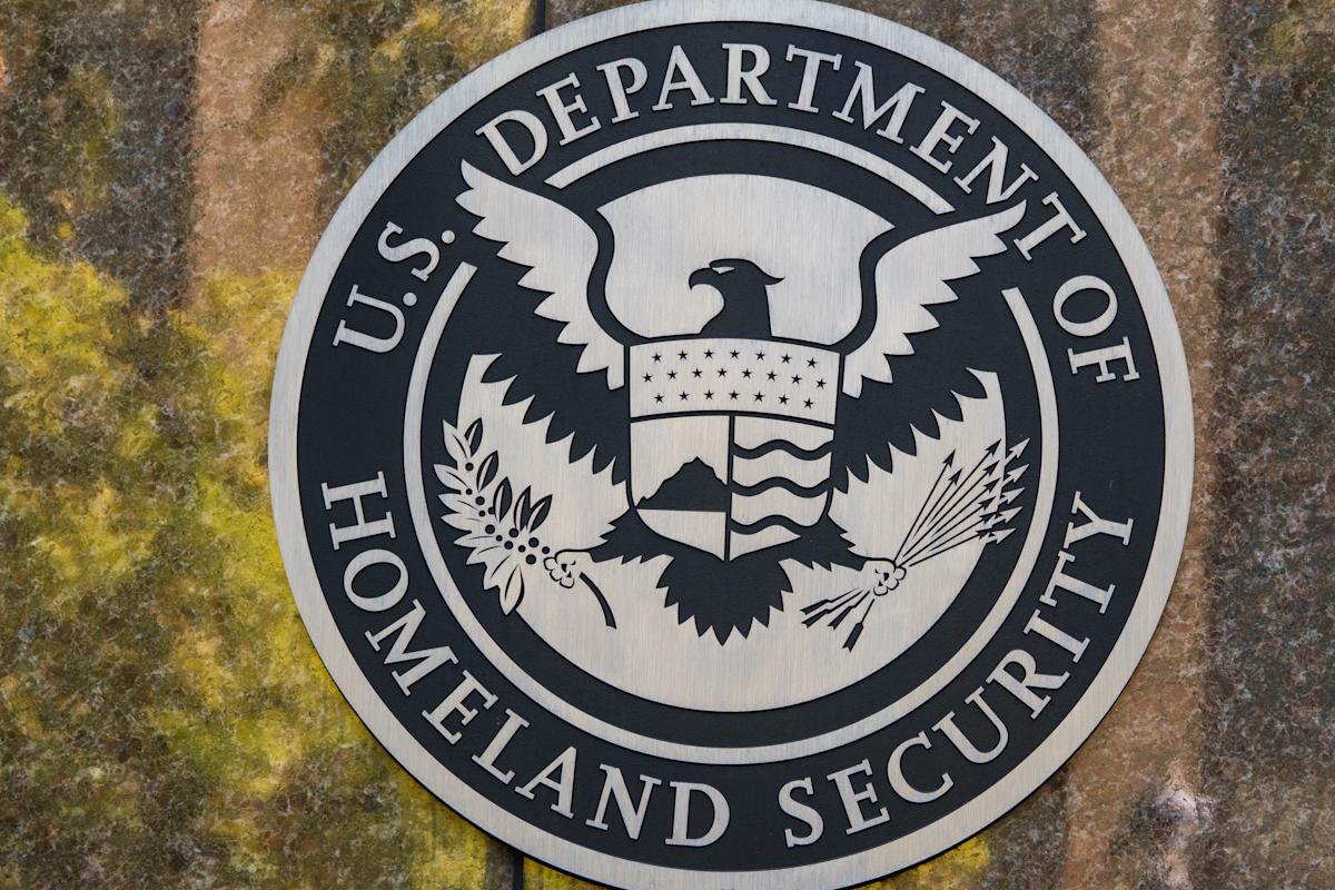 La Sicurezza Interna vorrebbe sviluppare occhiali intelligenti per l’ICE