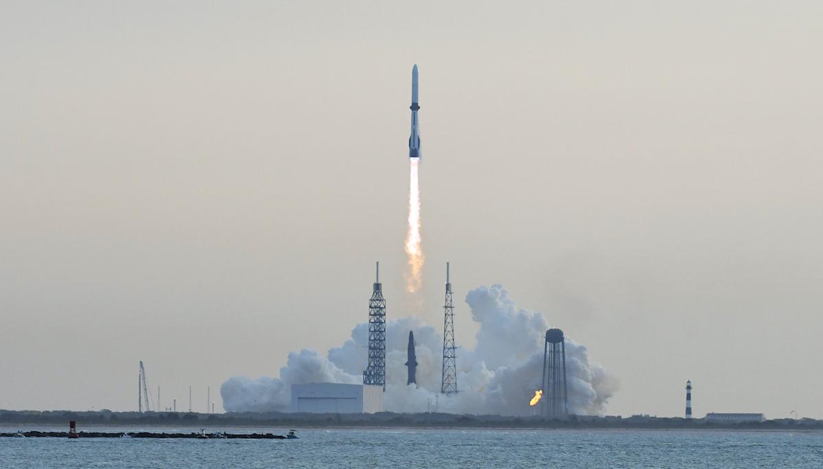 Blue Origin ha recuperato il suo booster New Glenn riciclato ma non è riuscita a mettere il carico utile in orbita