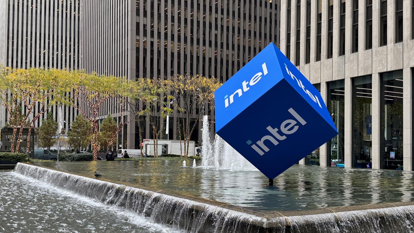 Intel avrebbe firmato un accordo preliminare per produrre chip per Apple