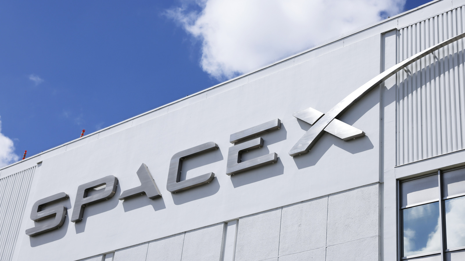 SpaceX si starebbe preparando a quotarsi in borsa già a giugno