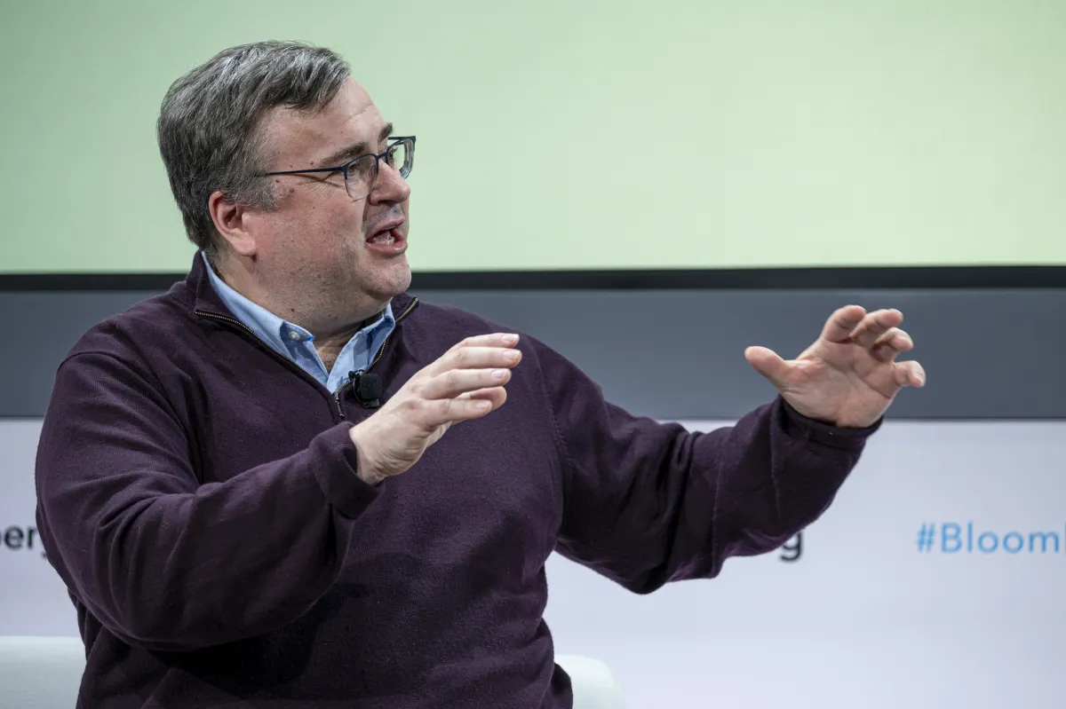 Reid Hoffman lascia il CdA di Microsoft per entrare in “modalità fondatore” con la startup Manus