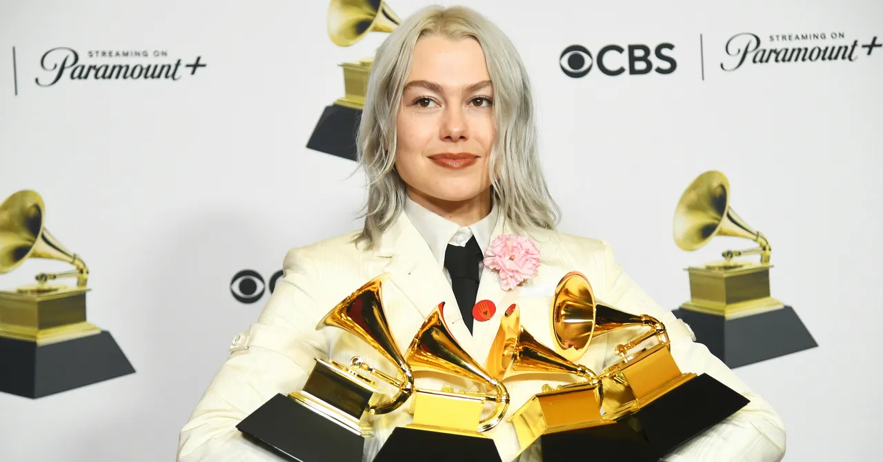 Phoebe Bridgers ha abbandonato il web per lanciare la sua nuova musica. E funziona.