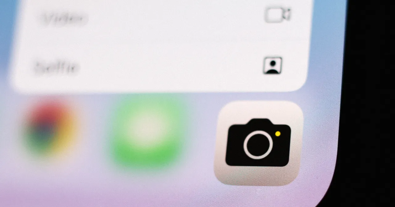 L’app Fotocamera dell’iPhone riceverà un aggiornamento AI in iOS 27
