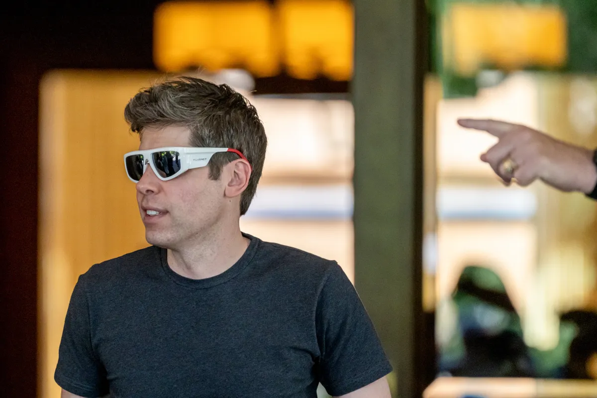 La stroncata di Sam Altman sui data center spaziali è ciò che la maggior parte degli esperti già crede