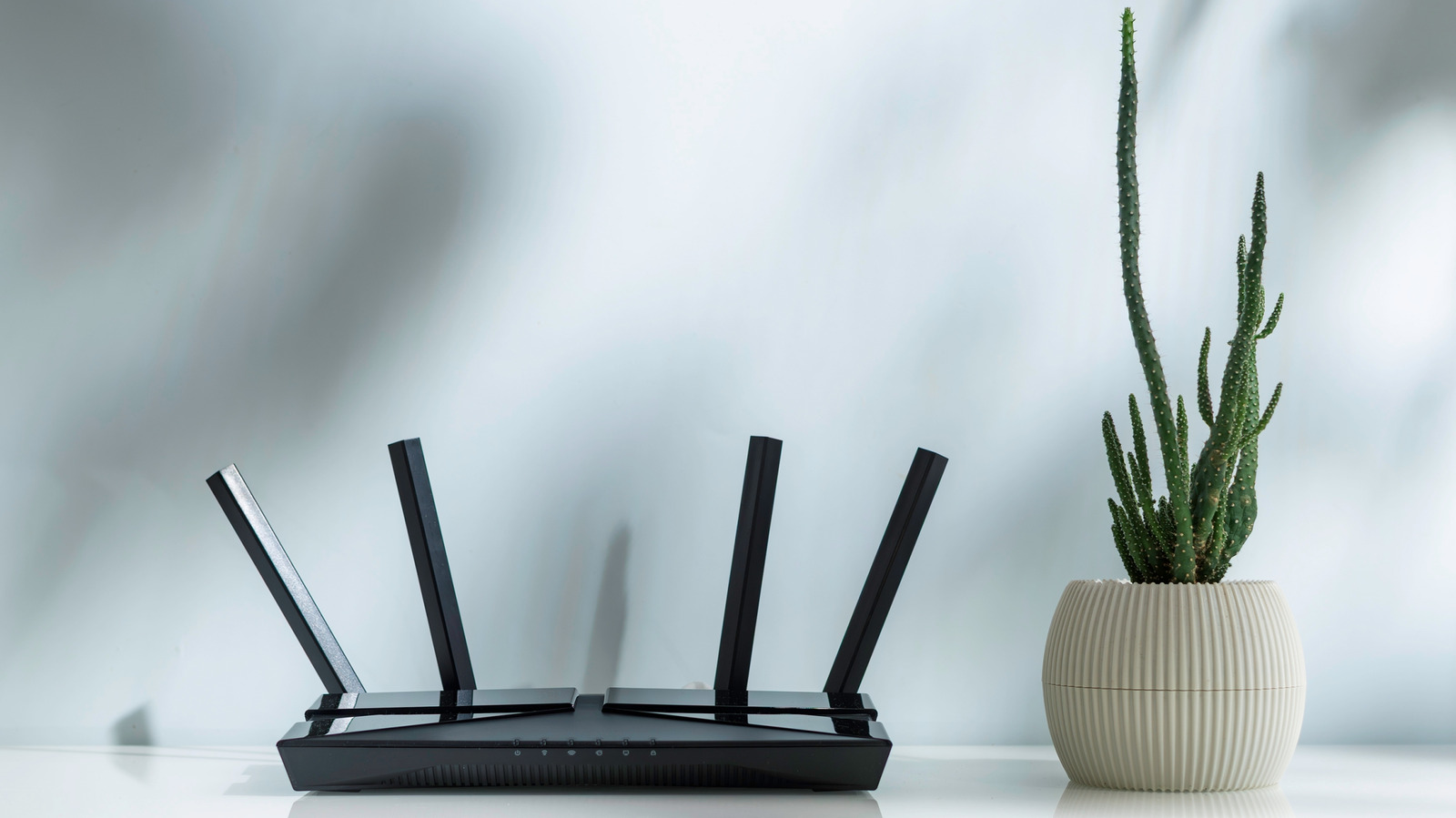Il corretto posizionamento delle antenne del tuo router dipende dalla tua casa