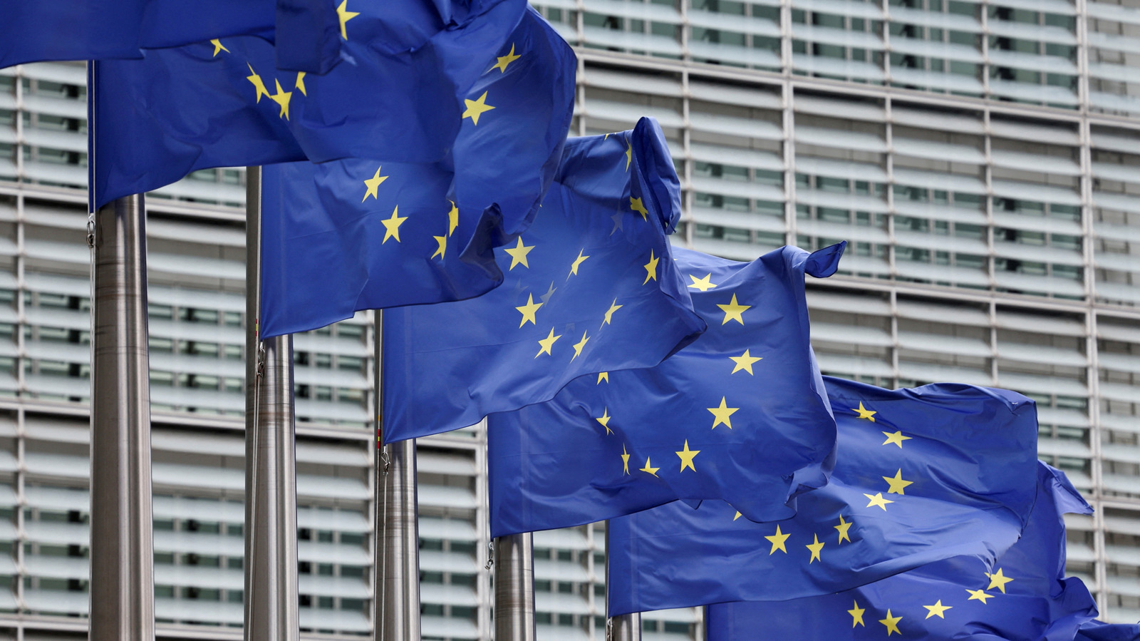 ChatGPT e Roblox saranno soggetti a regole più stringenti nell’UE