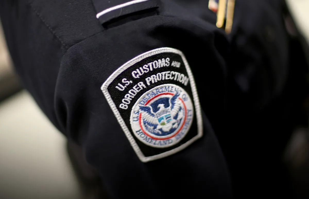 USA accusa americano di aver cancellato il telefono con una password “sotto coazione” durante un controllo di frontiera