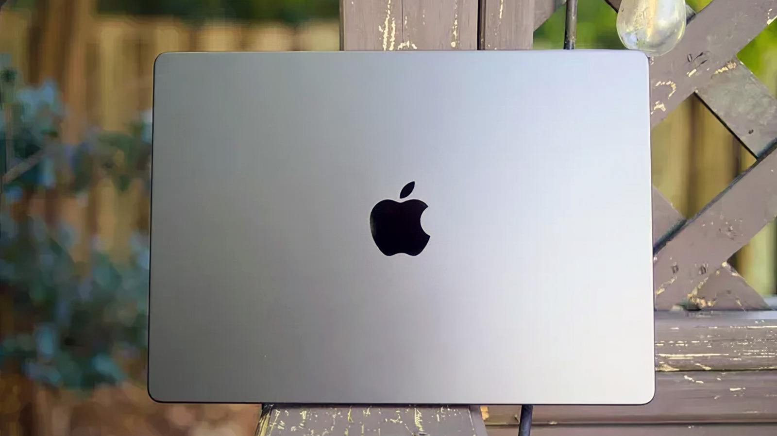 Ottieni la migliore durata della batteria per il tuo MacBook modificando queste impostazioni