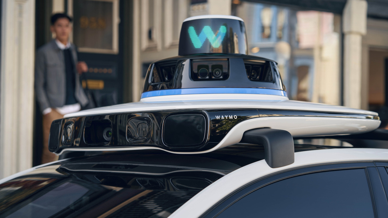 Il Nevada autorizza Uber, Tesla e Waymo ad avviare un servizio robotaxi a pagamento