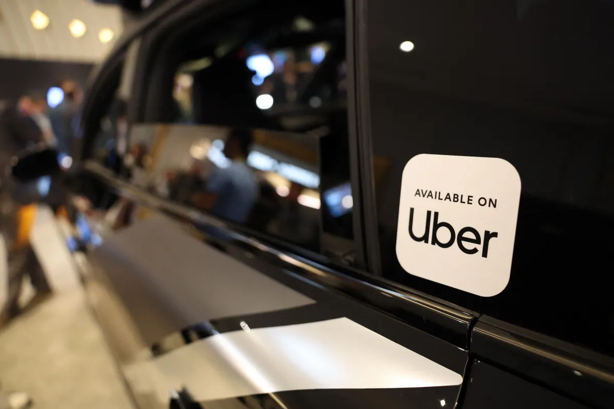 Uber sta costruendo il suo impero di veicoli a guida autonoma: tutte le aziende coinvolte
